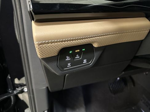 New 2026 Volkswagen Atlas Cross Sport SE AWD/4WD image 35
