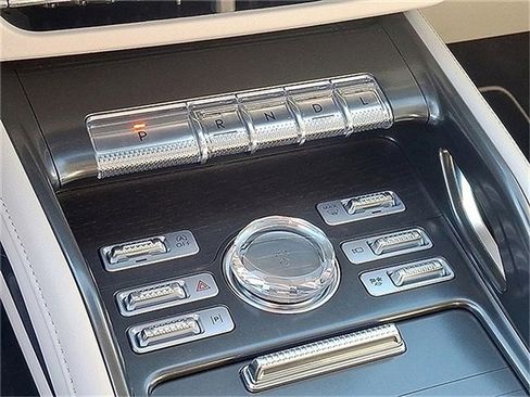 New 2026 Lincoln Nautilus Reserve w/ Jet Appearance Package image 8