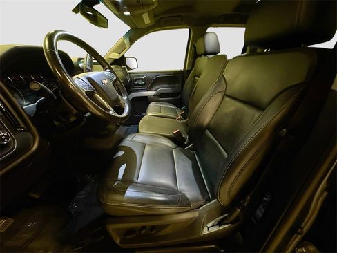 Used 2018 Chevrolet Silverado 1500 LT w/ All Star Edition image 24