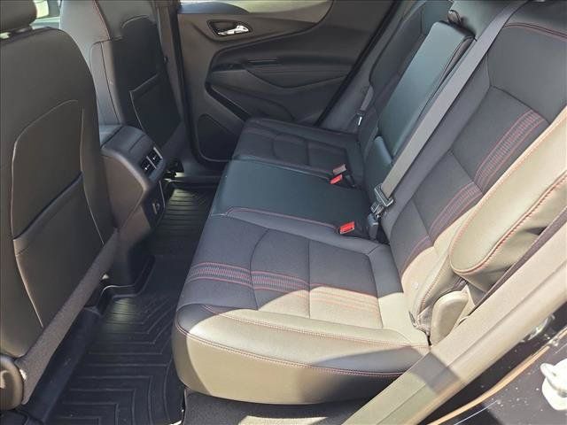 Certified 2023 Chevrolet Equinox RS FWD image 18