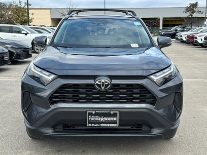 New 2025 Toyota RAV4 XLE