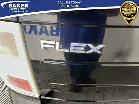 Used 2009 Ford Flex SEL image 29