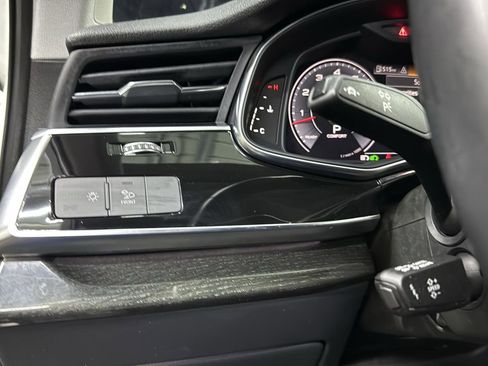 Used 2020 Audi Q7 3.0T Premium Plus w/ Premium Plus Package image 18