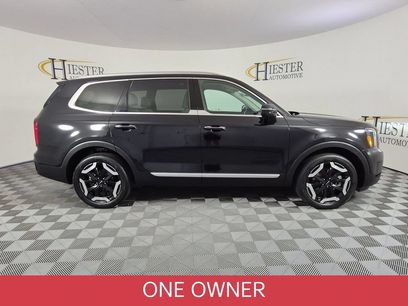 Used 2025 Kia Telluride S
