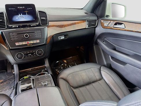 Used 2019 Mercedes-Benz GLS 450 4MATIC w/ Premium 1 Package image 36