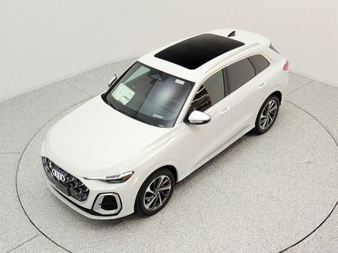 New 2026 Audi SQ5 Premium Plus AWD/4WD image 16