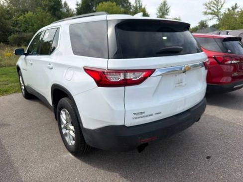 Used 2020 Chevrolet Traverse LT w/ LPO, Floor Liner Package AWD/4WD image 7