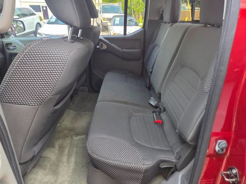 Used 2016 Nissan Frontier Desert Runner RWD image 15