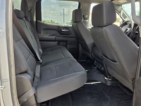 Certified 2023 Chevrolet Silverado 1500 Custom RWD image 16