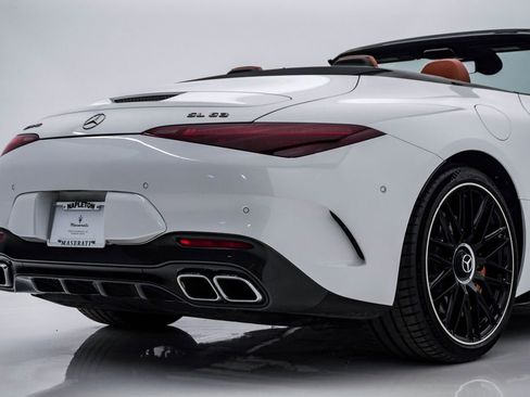 Used 2022 Mercedes-Benz SL 63 AMG 4MATIC image 14