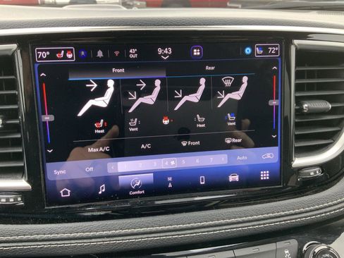 Used 2021 Chrysler Pacifica Limited w/ Premium & Safety Sphere Group image 42