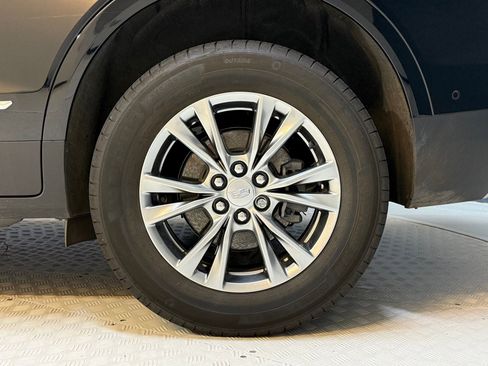 Certified 2022 Cadillac XT5 Premium Luxury w/ Technology Package image 12