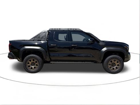 New 2025 Toyota Tacoma 4x4 Double Cab Hybrid image 2