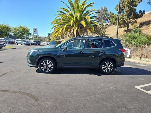 Used 2023 Subaru Forester Limited AWD/4WD image 4