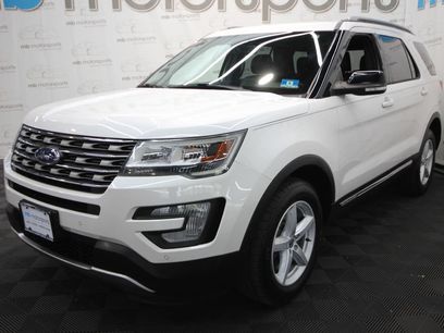 Used 2017 Ford Explorer XLT w/ Equipment Group 202A