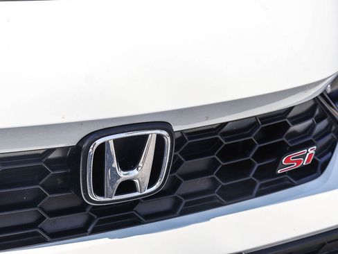 Used 2026 Honda Civic Si image 4