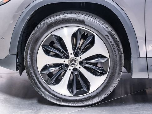 Certified 2025 Mercedes-Benz GLA 250 image 10