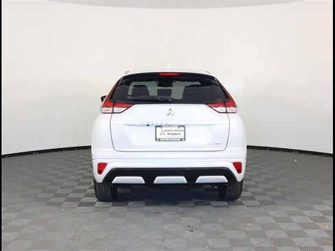 Used 2024 Mitsubishi Eclipse Cross SEL image 8