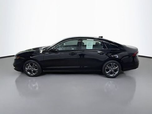 Used 2023 Honda Accord EX-L image 6