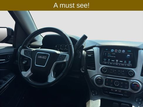Used 2020 GMC Yukon XL SLT AWD/4WD image 27