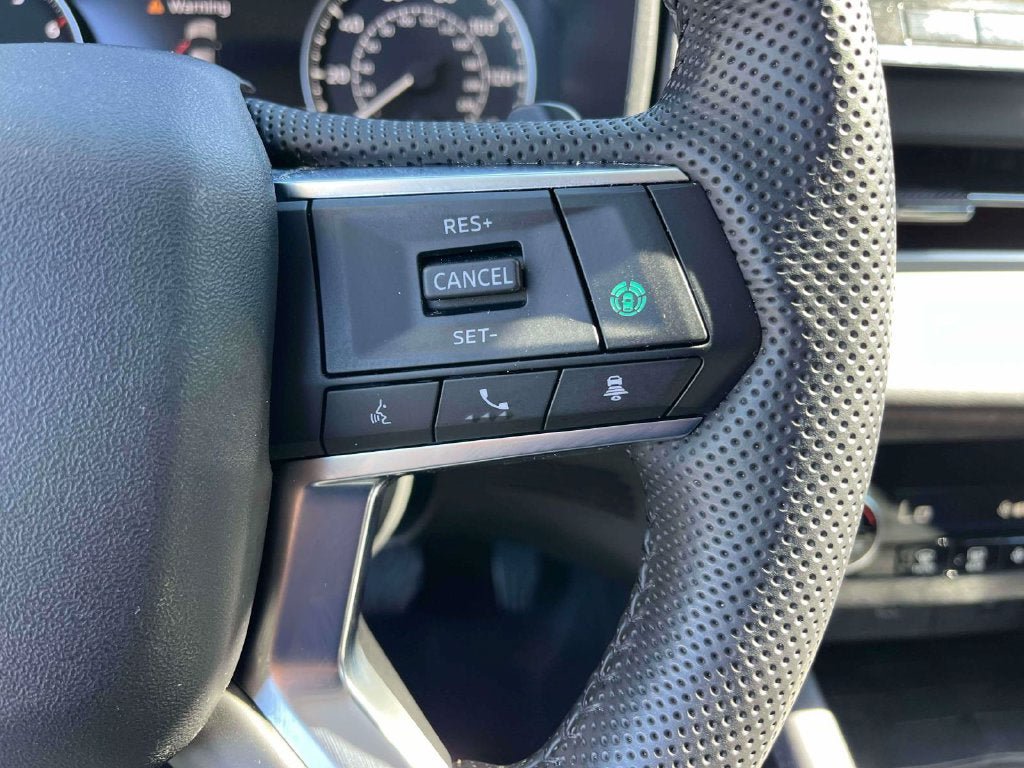Used 2024 Mitsubishi Outlander SE AWD/4WD image 29