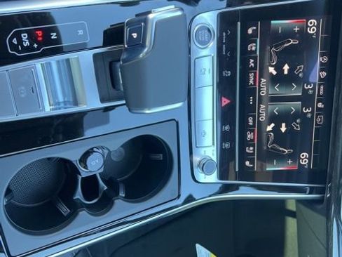 New 2026 Audi Q7 3.0T Premium Plus image 14