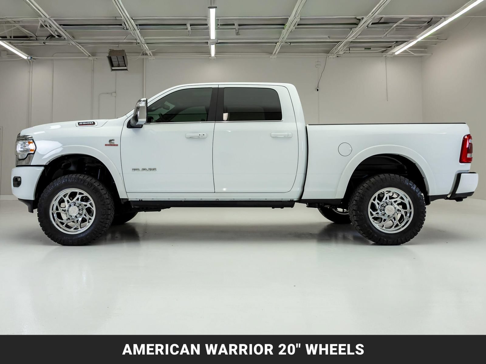 Used 2024 RAM 2500 Limited w/ Safety Group AWD/4WD image 5