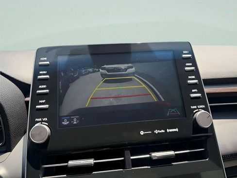 Used 2019 Toyota Avalon XLE w/ Moonroof Package image 46