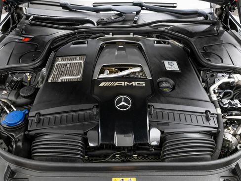 Used 2020 Mercedes-Benz S 63 AMG 4MATIC Sedan w/ Warmth & Comfort Package image 9