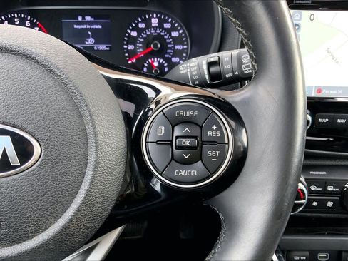 Used 2021 Kia Soul EX image 24