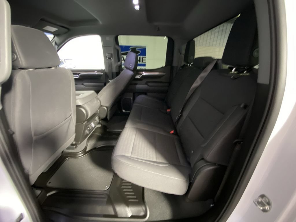 Used 2024 Chevrolet Silverado 1500 LT w/ Protection Package AWD/4WD image 30