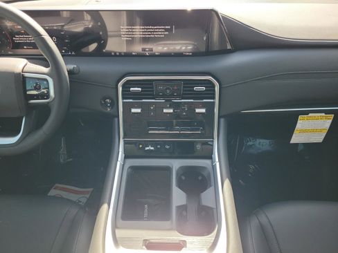 New 2026 Nissan Armada SV image 17