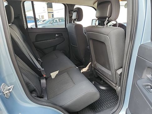 Used 2012 Jeep Liberty Sport w/ Trailer Tow Class III Group AWD/4WD image 30
