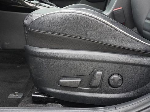 Used 2024 Kia Forte GT-Line w/ GT-Line Premium Package FWD image 28