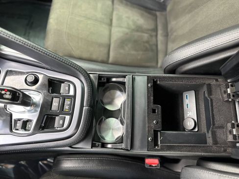 Used 2019 Jaguar F-TYPE Convertible RWD image 26