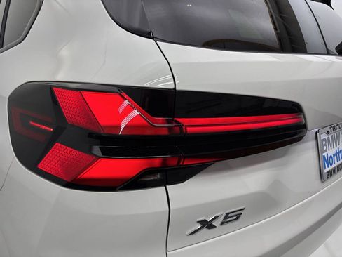 New 2026 BMW X5 xDrive40i w/ M Sport Package AWD/4WD image 19
