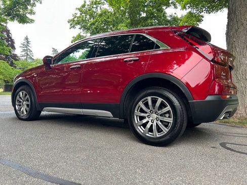 Used 2019 Cadillac XT4 Premium Luxury AWD/4WD image 35