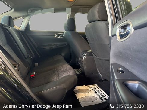 Used 2019 Nissan Sentra SV w/ Special Edition Package FWD image 11