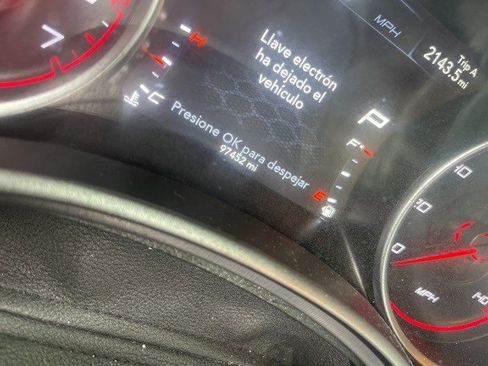 Used 2021 Dodge Charger SXT w/ Leather Interior Group image 4