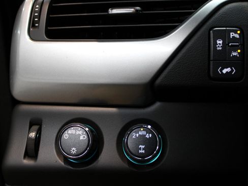 Used 2017 Chevrolet Tahoe LT image 20