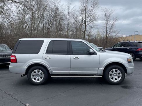 Used 2010 Ford Expedition Limited image 13