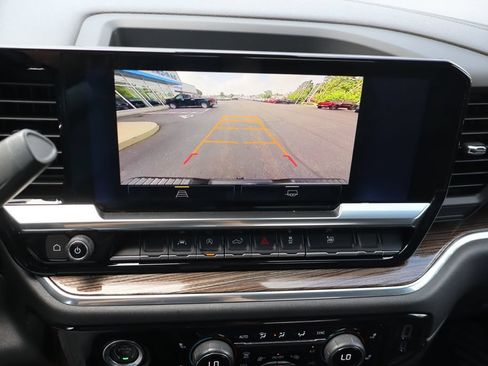 Used 2023 Chevrolet Silverado 1500 RST AWD/4WD image 9