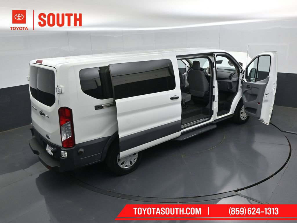 Used 2015 Ford Transit 350 XLT RWD image 42