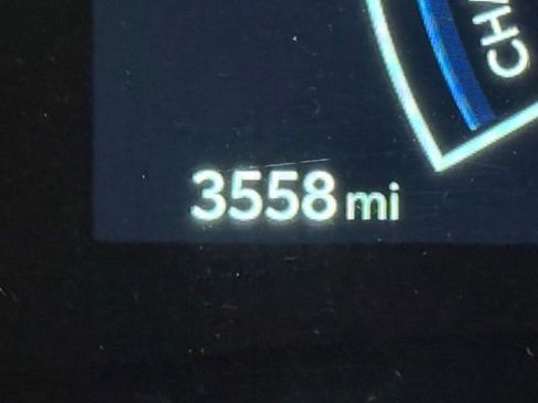 Used 2025 Toyota Camry SE image 24