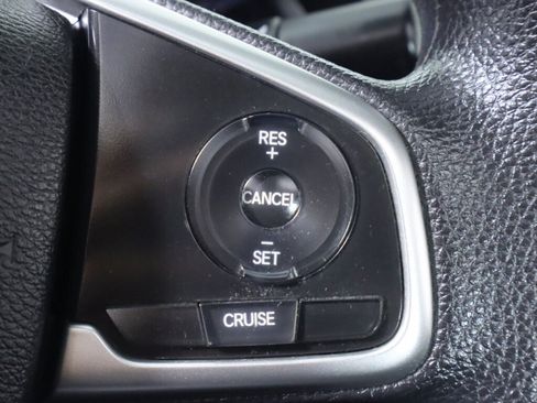 Used 2018 Honda Civic EX image 13