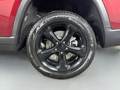 New 2026 Jeep Grand Cherokee L Limited image 17