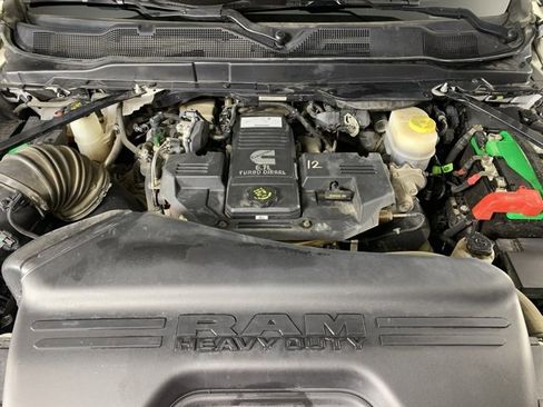 Used 2021 RAM 2500 Limited image 27