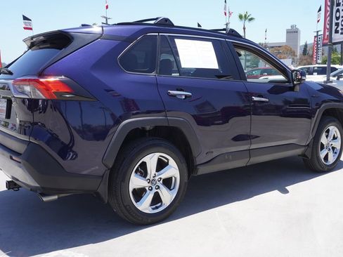 Certified 2020 Toyota RAV4 Limited AWD/4WD image 7
