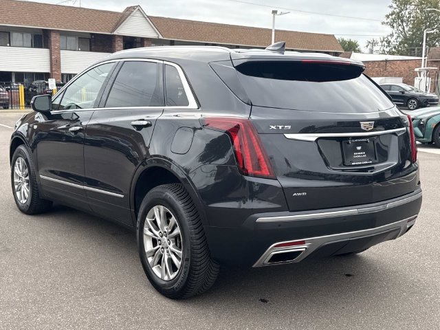 Used 2020 Cadillac XT5 Premium Luxury w/ LPO, Floor Liner Package AWD/4WD image 8