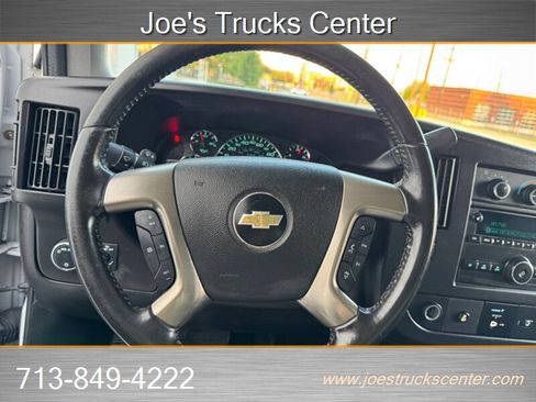 Used 2018 Chevrolet Express 3500 w/ Power Convenience Package image 21